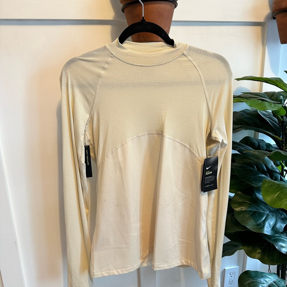Nike Women's Long Sleeve Champagne Slim Fit Training Top